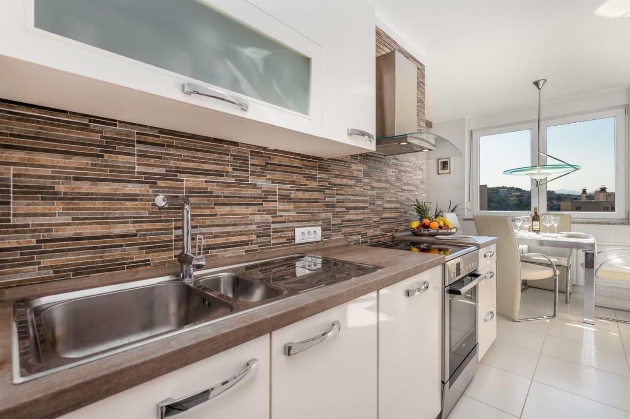 Apartment City View Rijeka Luaran gambar
